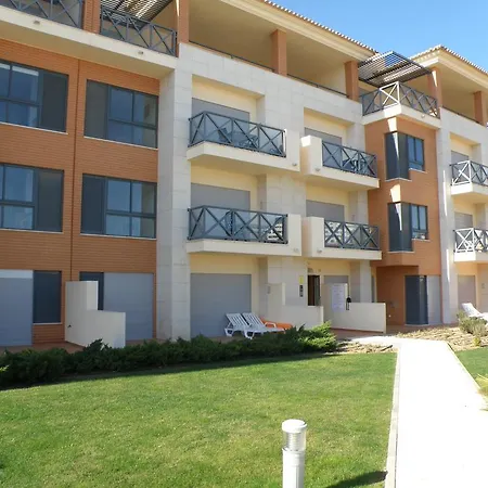 Apartment T2 Corcovada 1ºandar Vista Piscina *